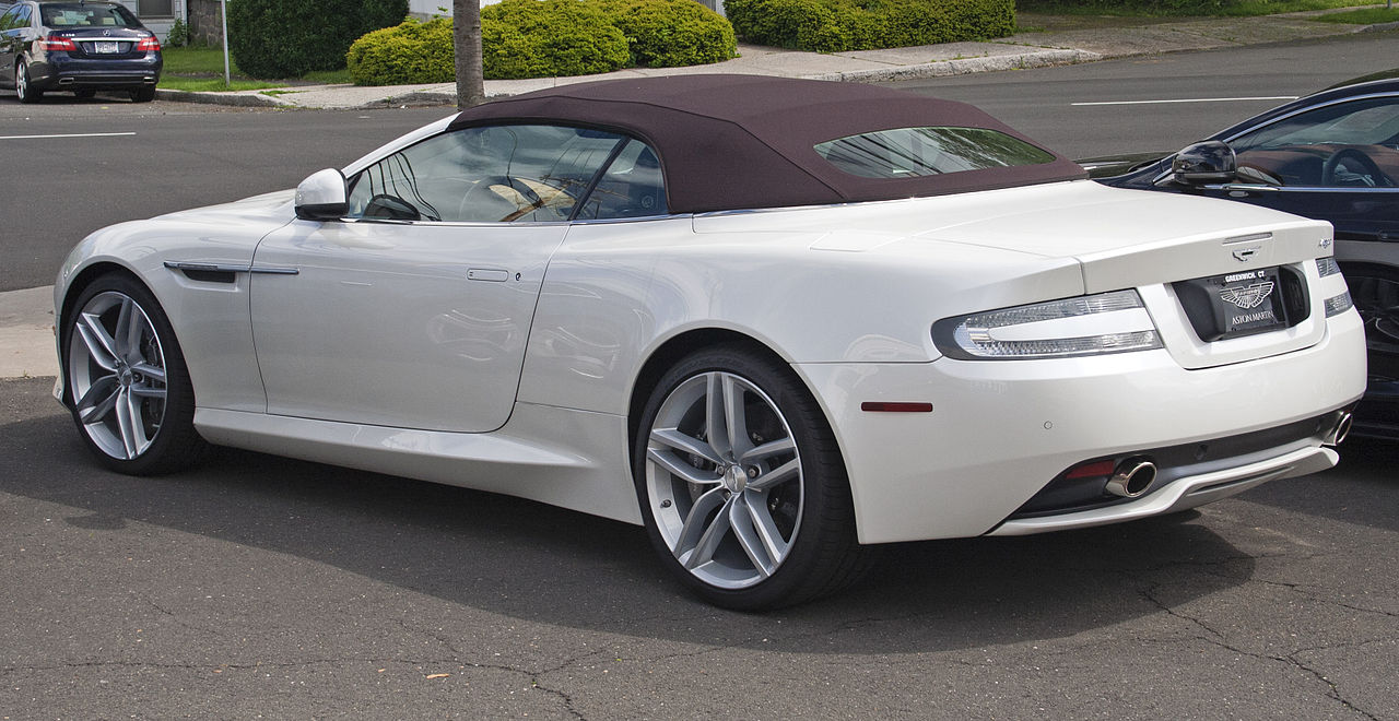 Virage Volante (rear view).