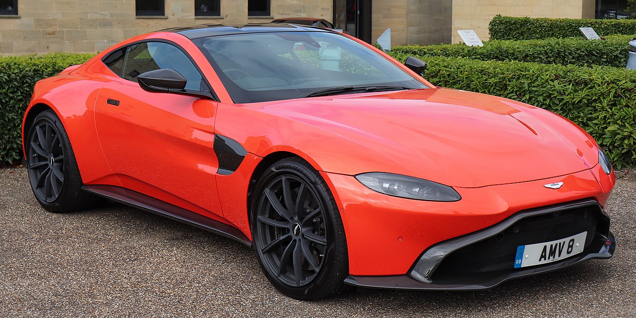 2019 Aston Martin Vantage V8 Automatic 4.0 (1).jpg