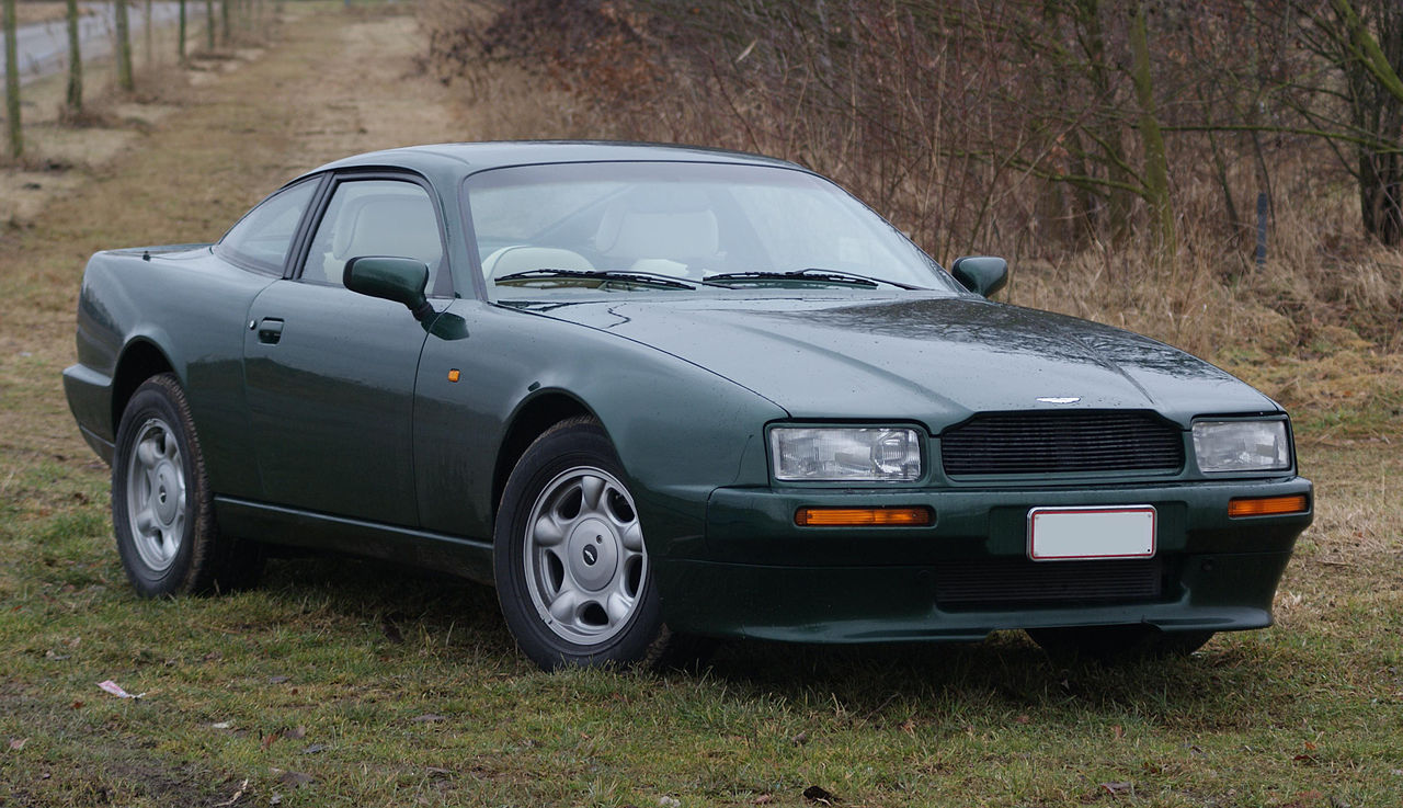 Aston Martin Virage.