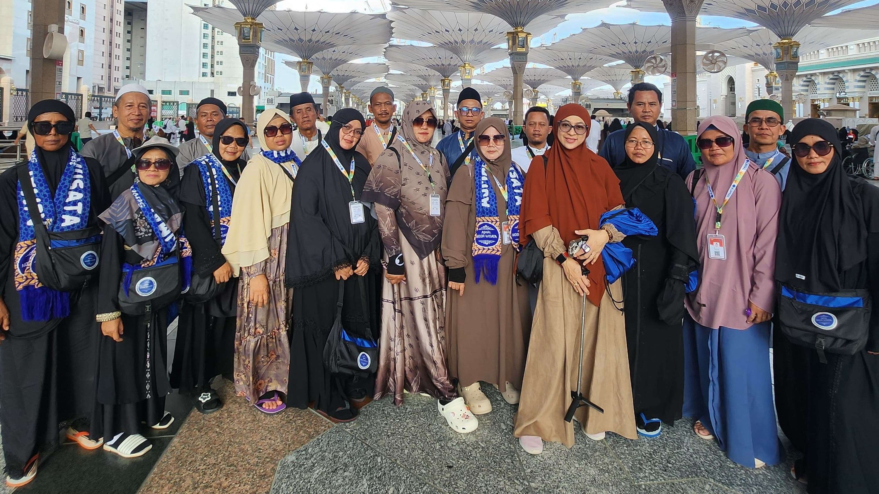 Umroh bersama ajmal noor wisata