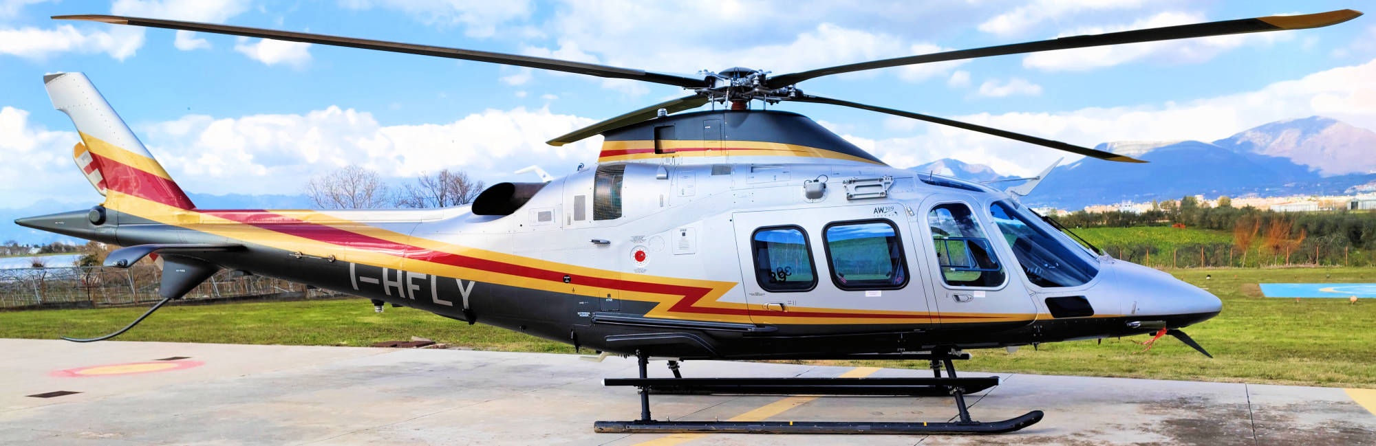 aw109s trekker hoverfly helicopter