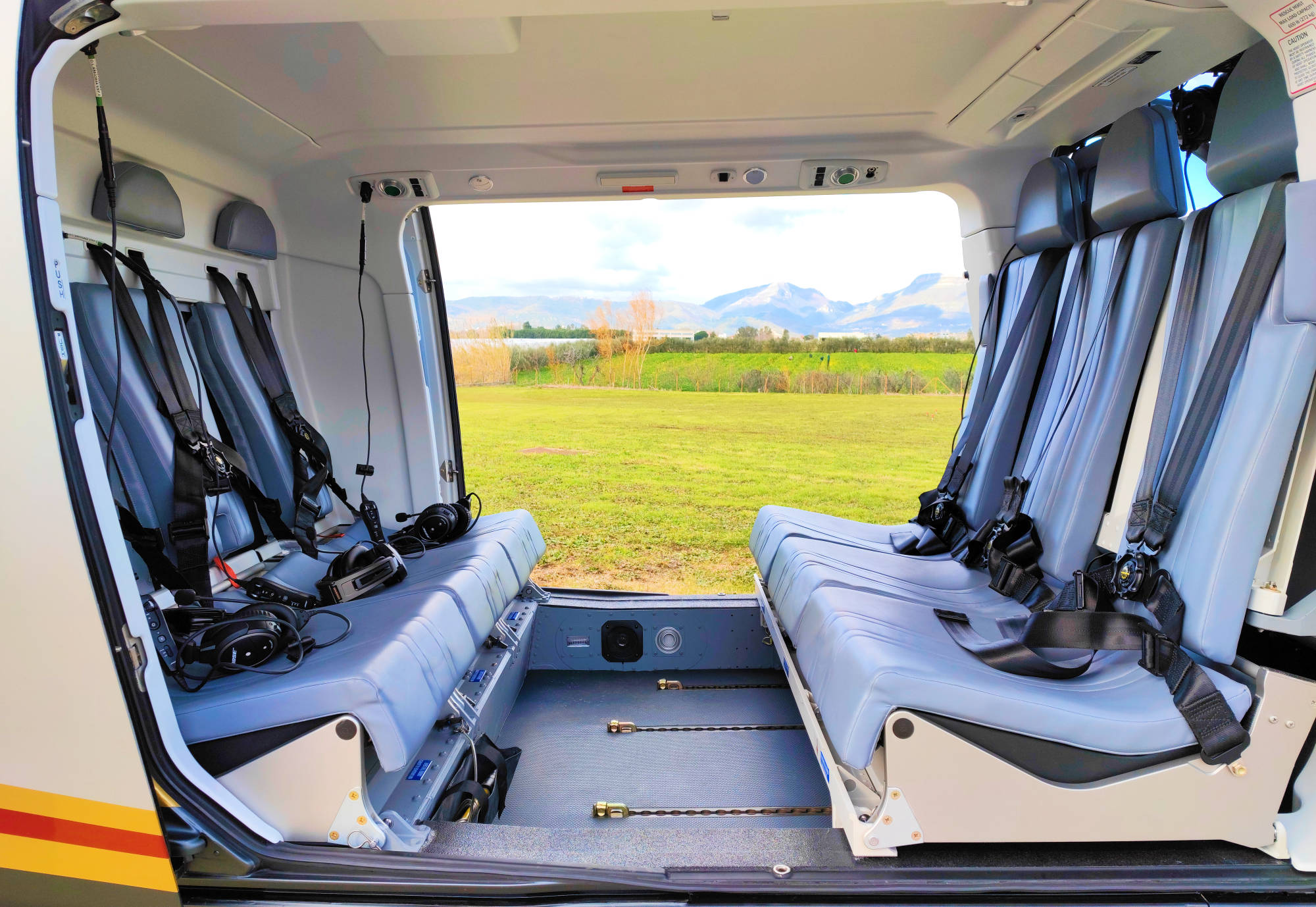 aw109s trekker hoverfly helicopter