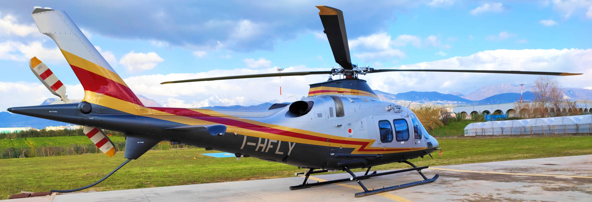 aw109s trekker hoverfly helicopter