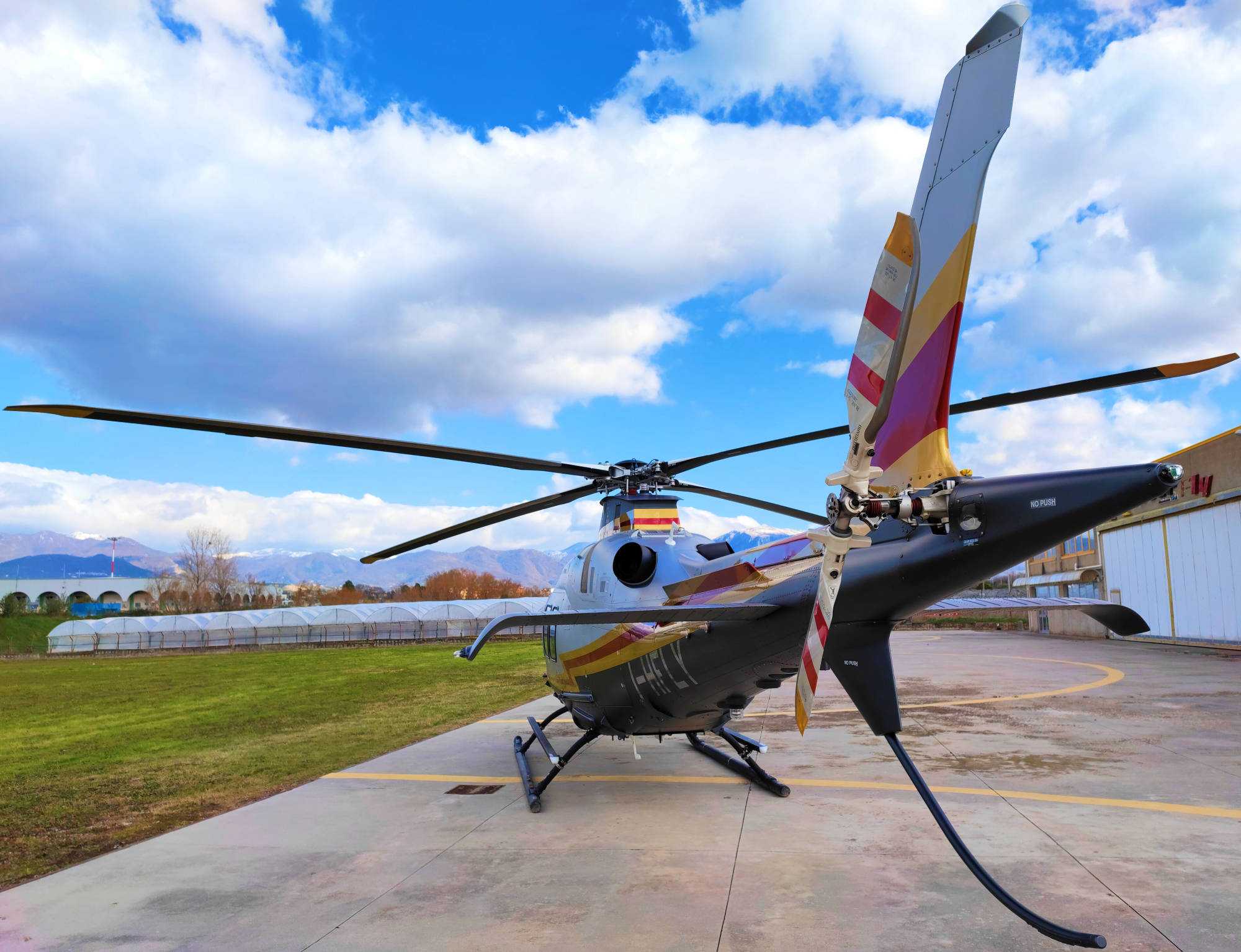aw109s trekker hoverfly helicopter
