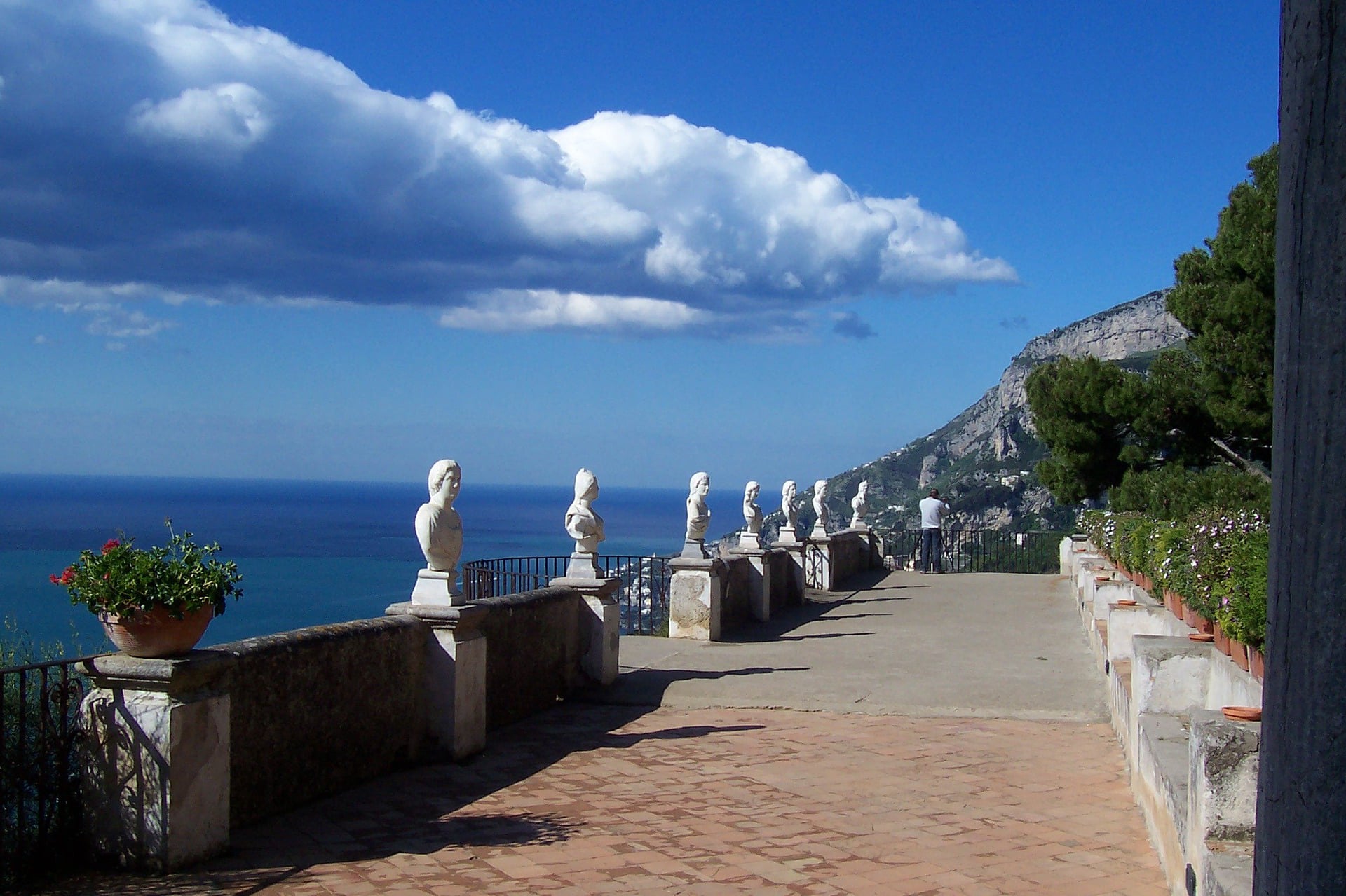 Departure or Arrival from Ravello by helicopter
