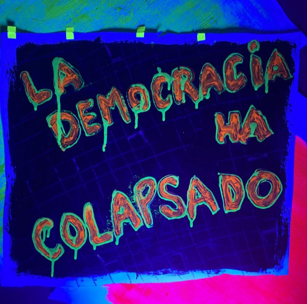 la democracia ha colapsado