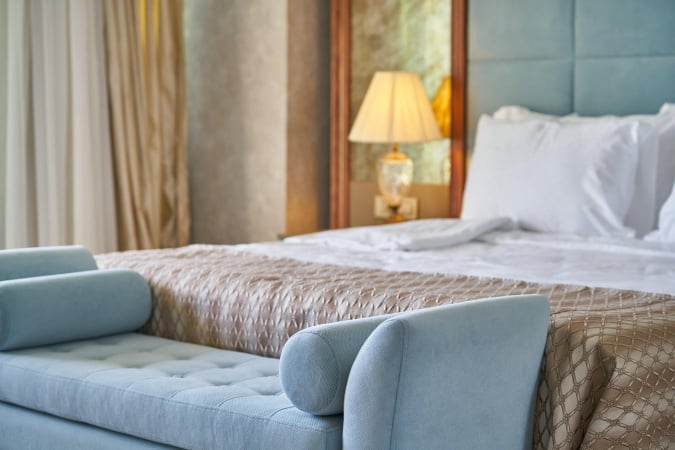 Paloma Colás - Mystery Guest, reviews para hoteles