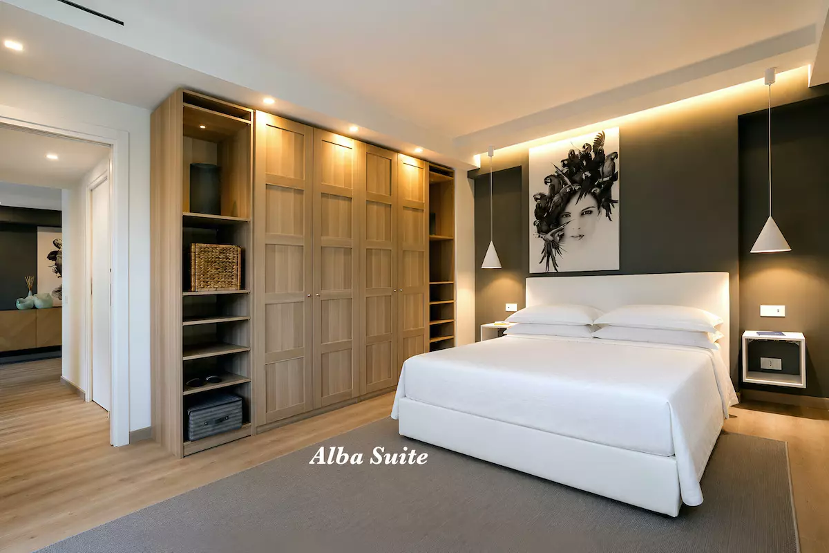 Suite Alba con jacuzzi e giardino in Taormina in Light Suites centro