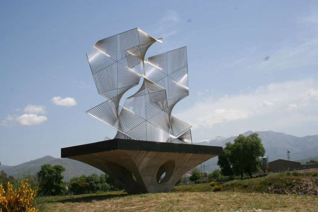 https://www.extremadura.com/noticias/2019/08/02/cultura-traslada-la-escultura-de-angel-duarte-de-la-autovia-a-66-en-aldeanueva-del-camino-a-una-nueva-ubicacion-dentro-de-la-localidad