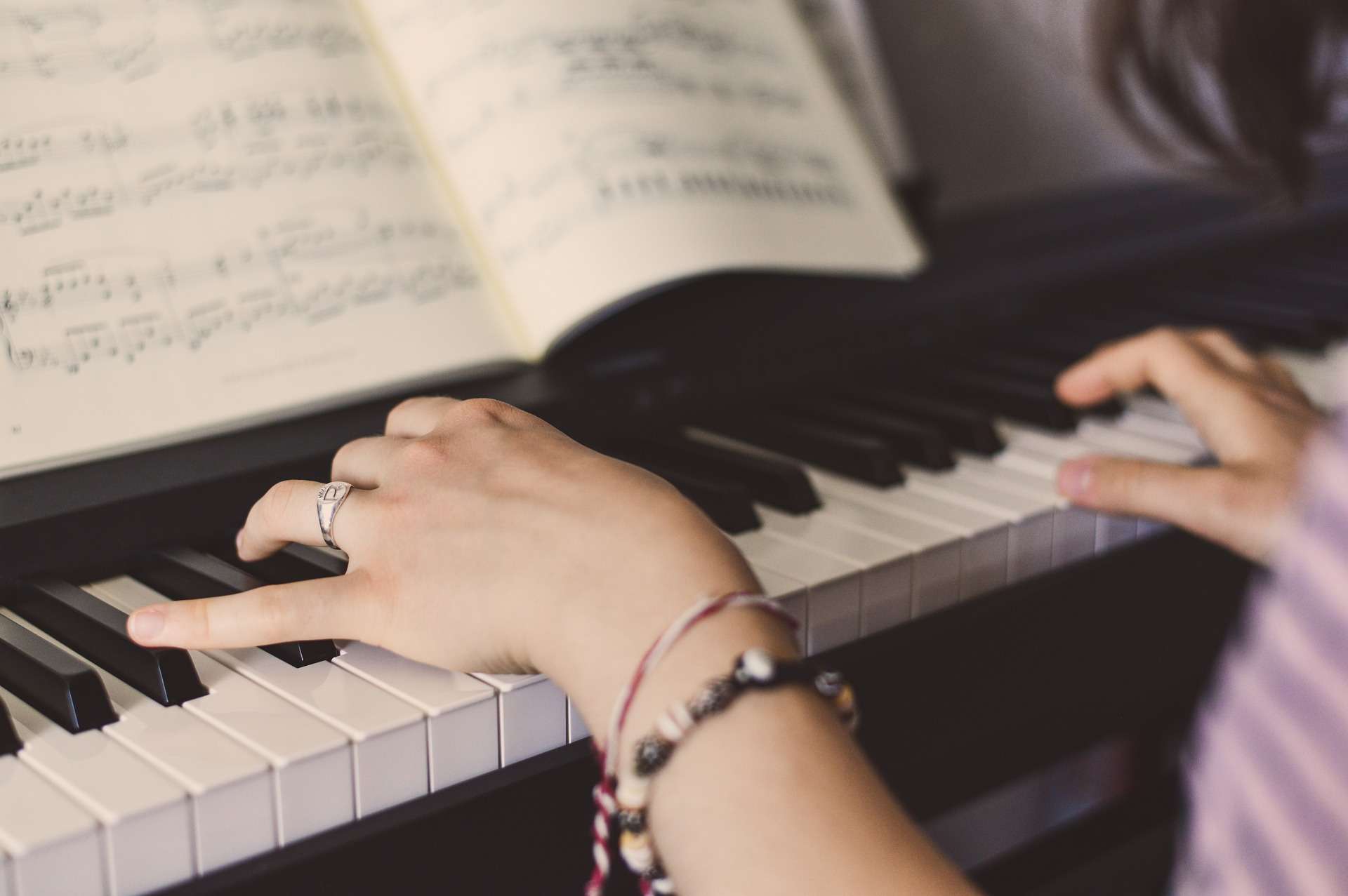 Klavier lernen Musikschule LG